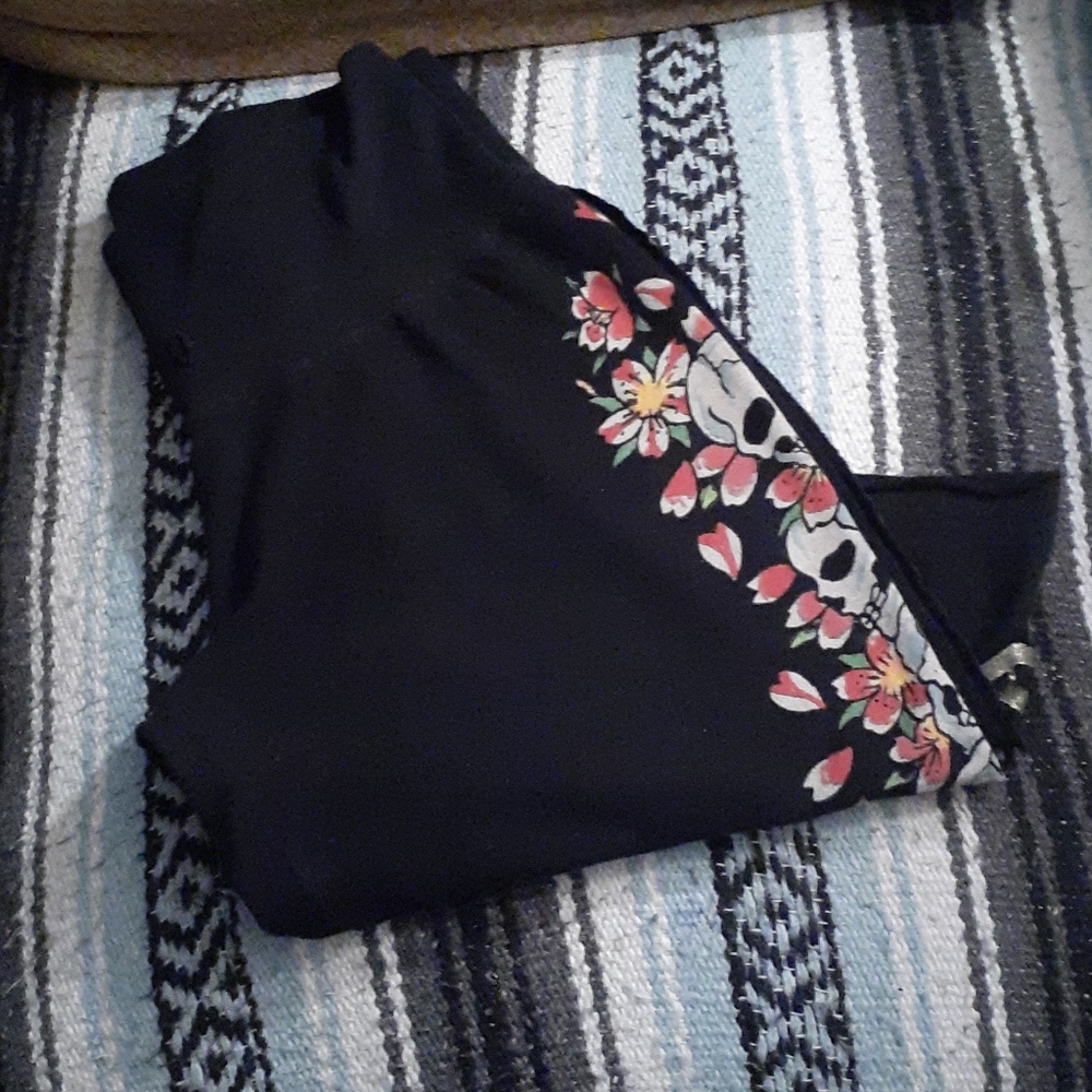 Ed Hardy cutoff sweatpats